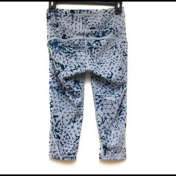 Lululemon Pedal Pace Crop Star Crushed Silver Navy - Picture 3 of 8